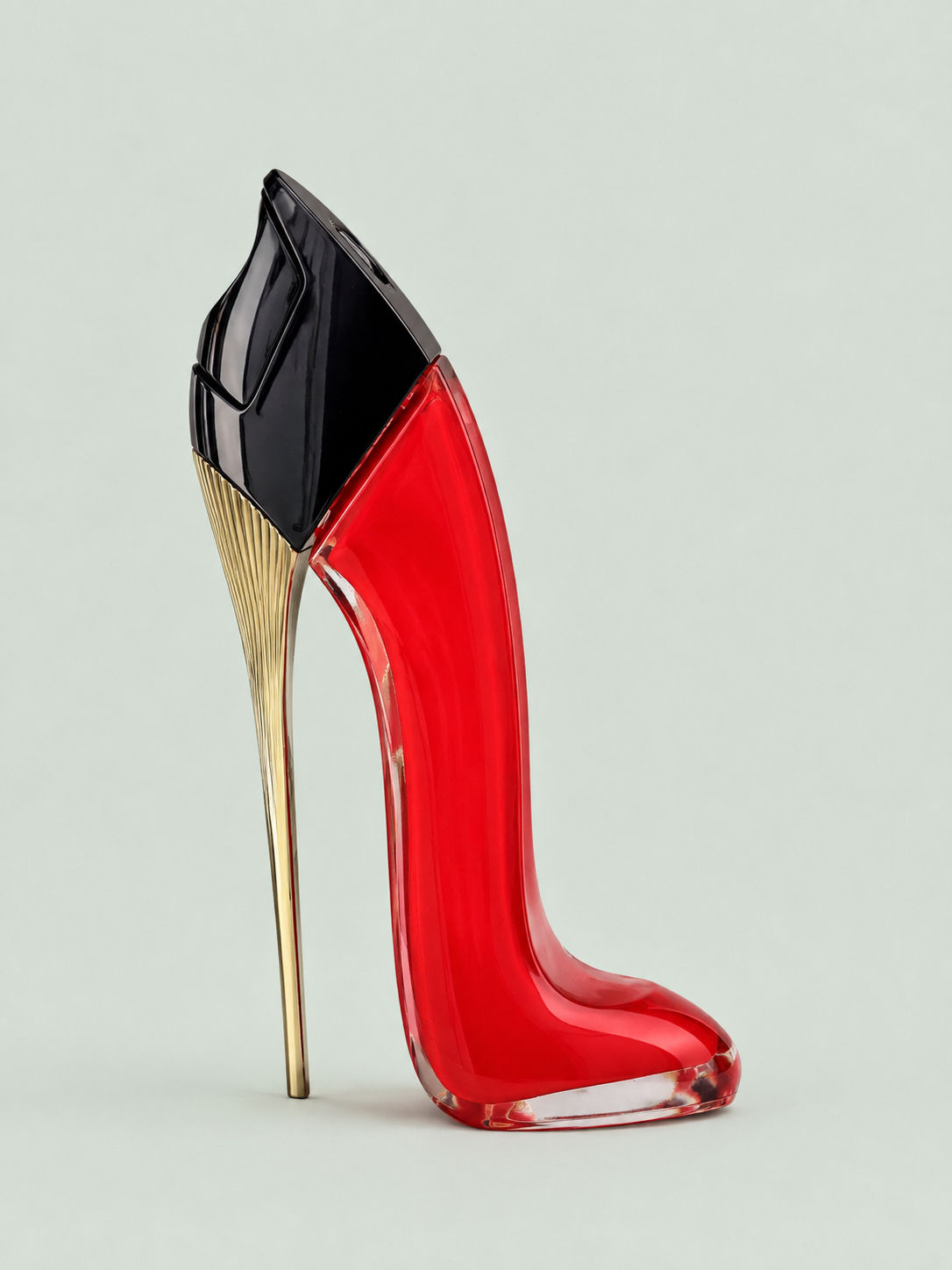Carolina Herrera Very Good Girl — яркий и чувственный женский аромат 