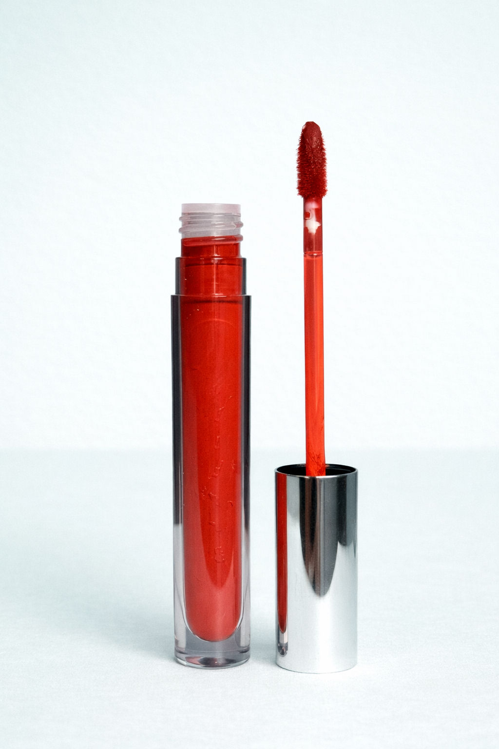 Блеск , тинт для губ TEECAIR 06 оттенок 