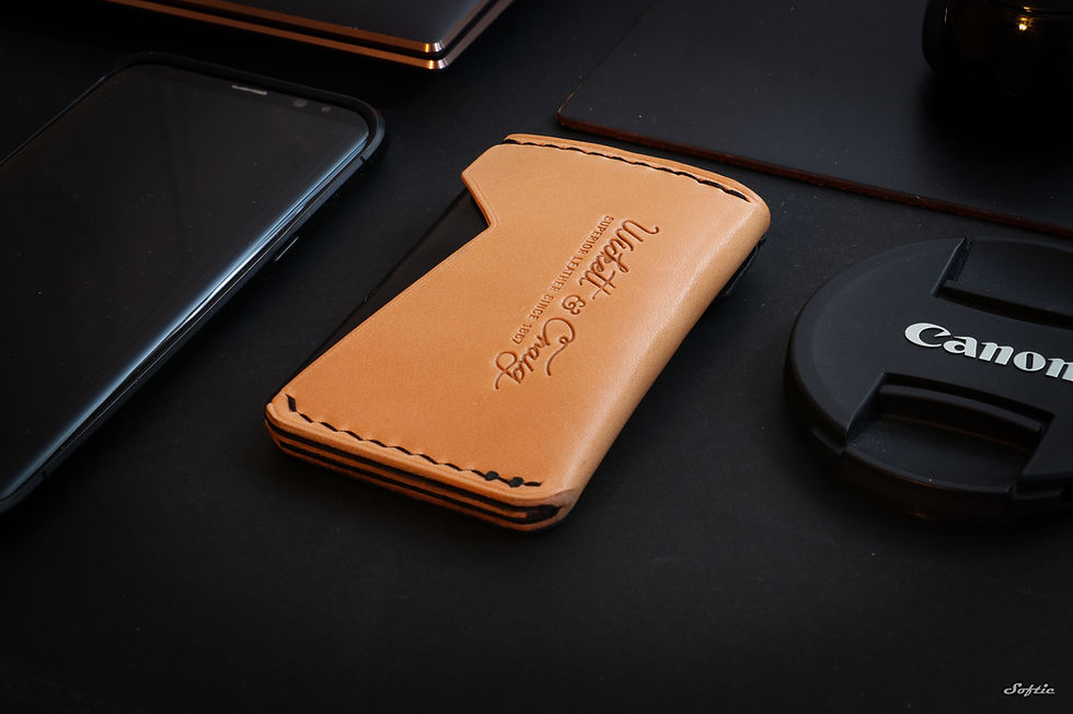 Thumbnail: Tallon Wallet in Black and Tan