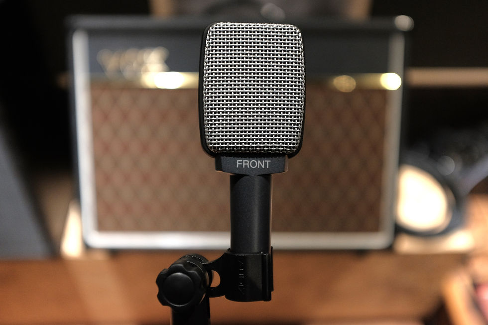 Sennheiser e609