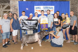 2021 Grand Champion FFA Market Hog Iowa State Fair.jpeg