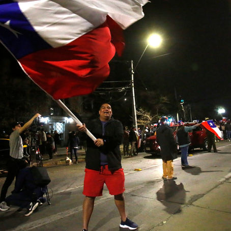 Chile vota por rechazar nueva constitución