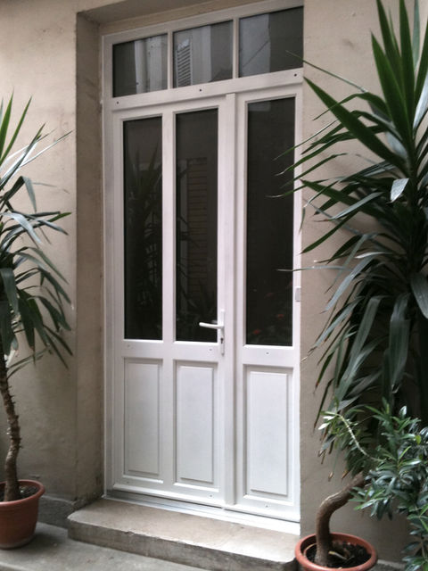 23-Portes en bois.JPG