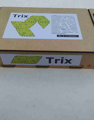 TRIX embalagem em MDF