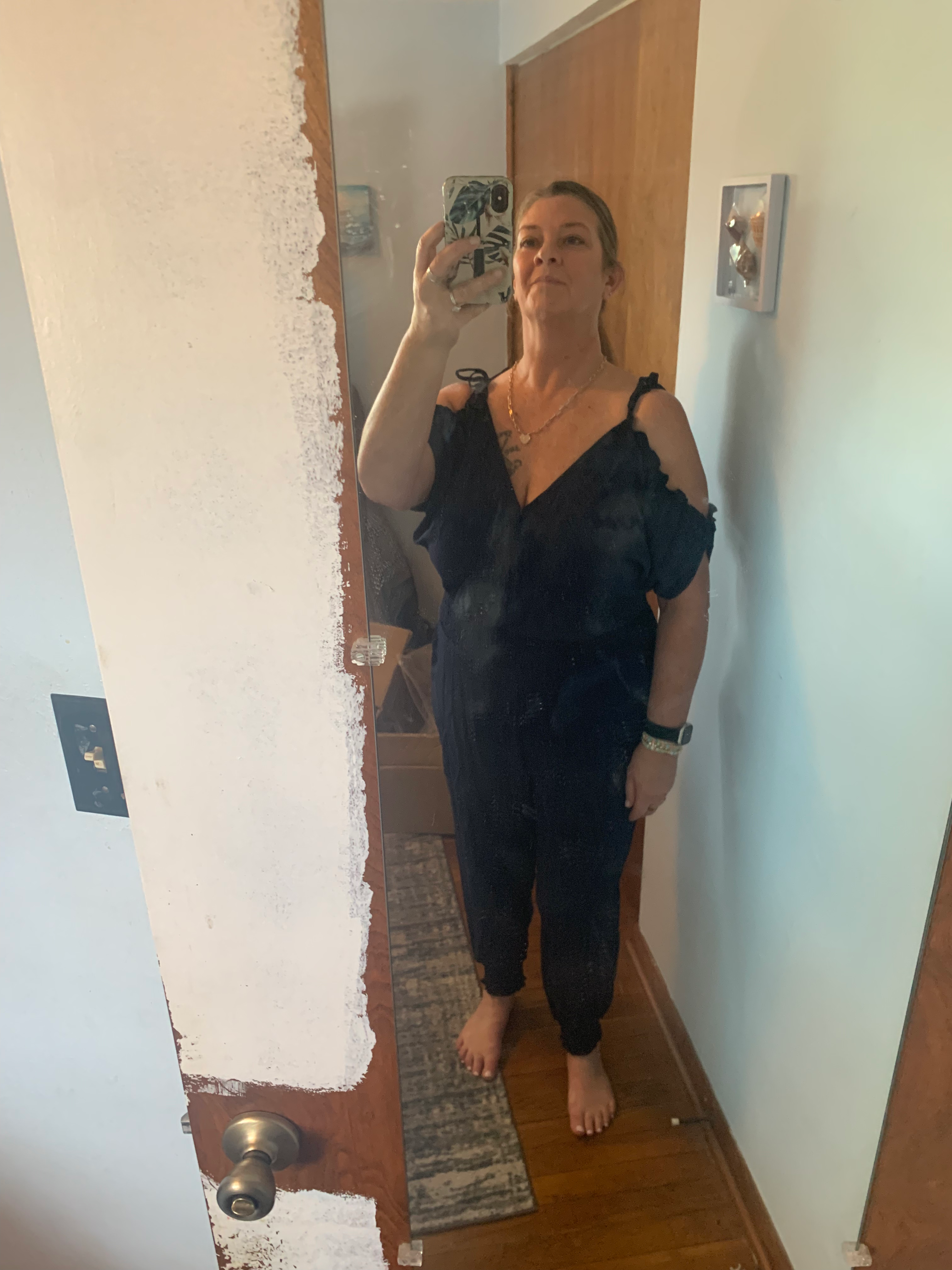 00272-Cold shoulder jumpsuit with elastic at ankles