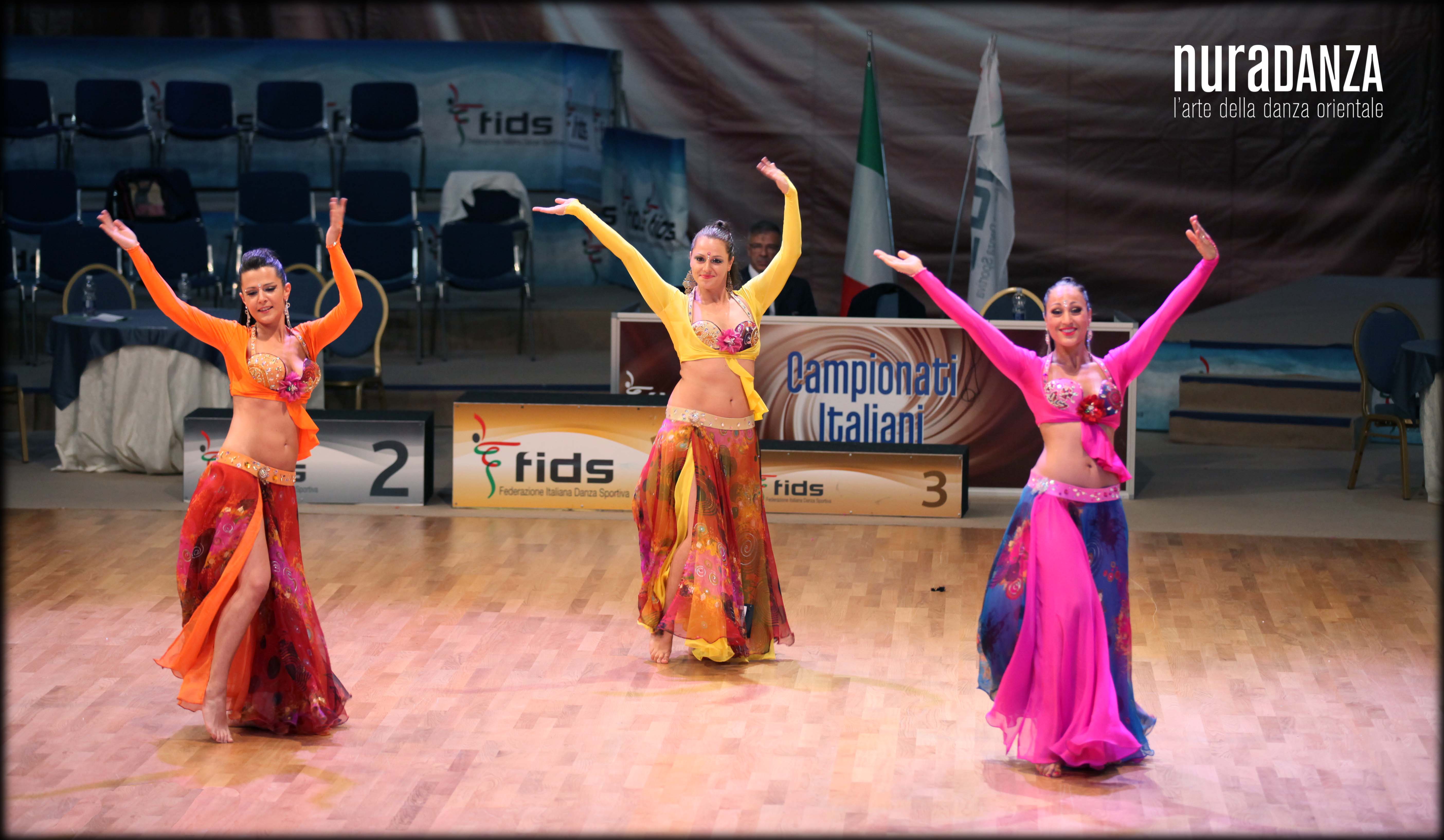 NURA DANZA - 2015