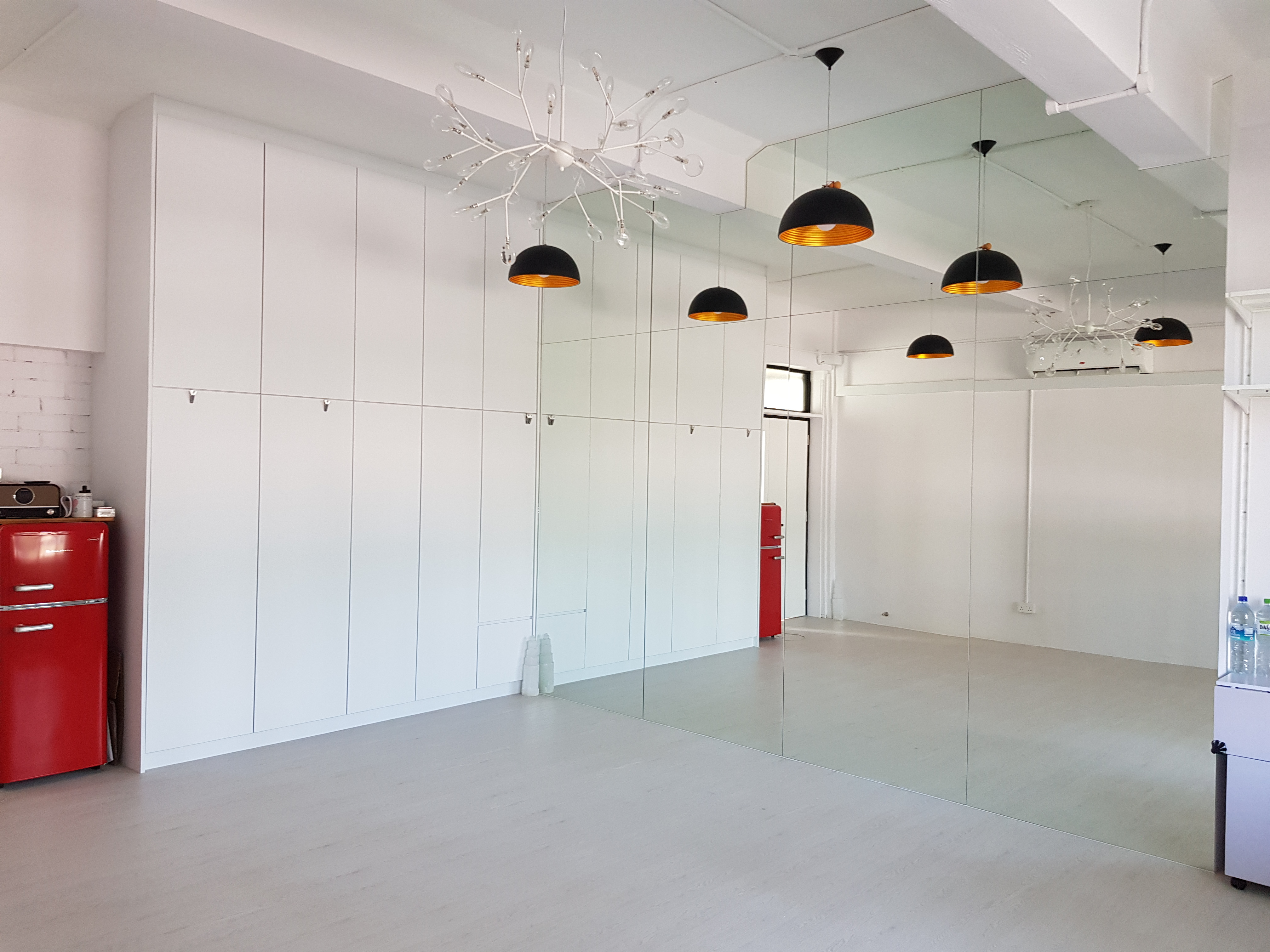 Main Hall_view 02