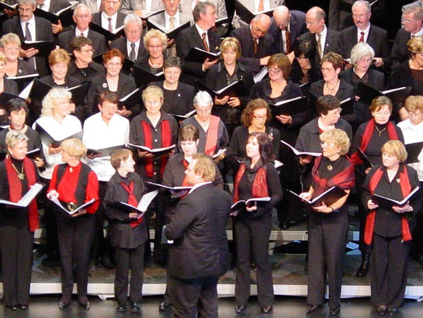 foto slavenkoor 2 klein.jpg