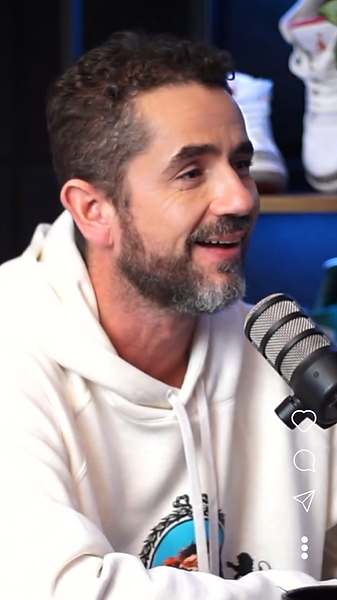 Beige Minimalist Fashion Shop New Reel Promo Instagram Story (3).png