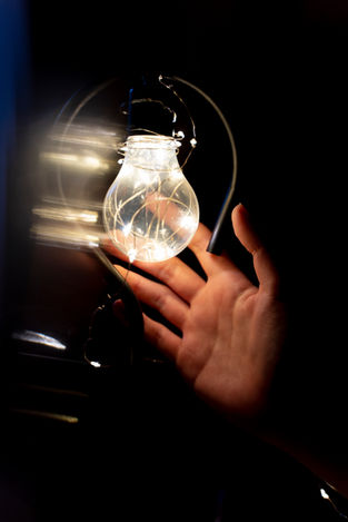 Buscando soluciones a un tema estructural en crisis: la energía