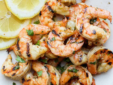 A Backyard Grill Night for Dad: The Father’s Day Feast He Actually Wants