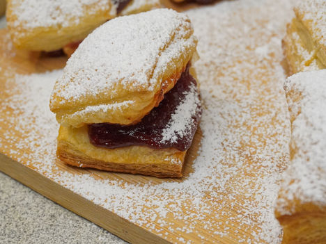 Quesitos y pastelillitos de guayaba