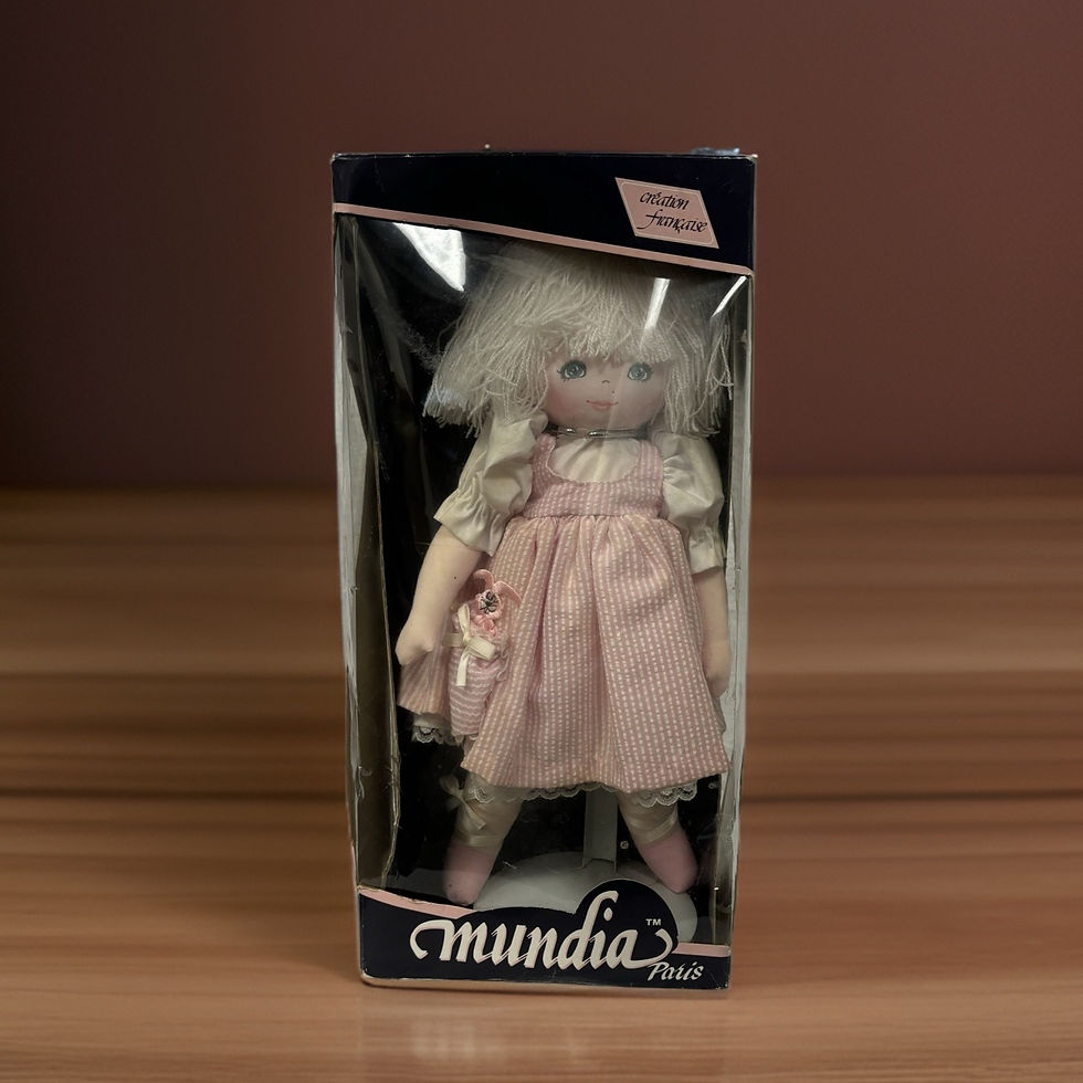 Mundia Paris Rag Doll