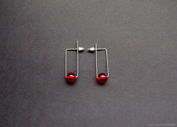 CLIP - red