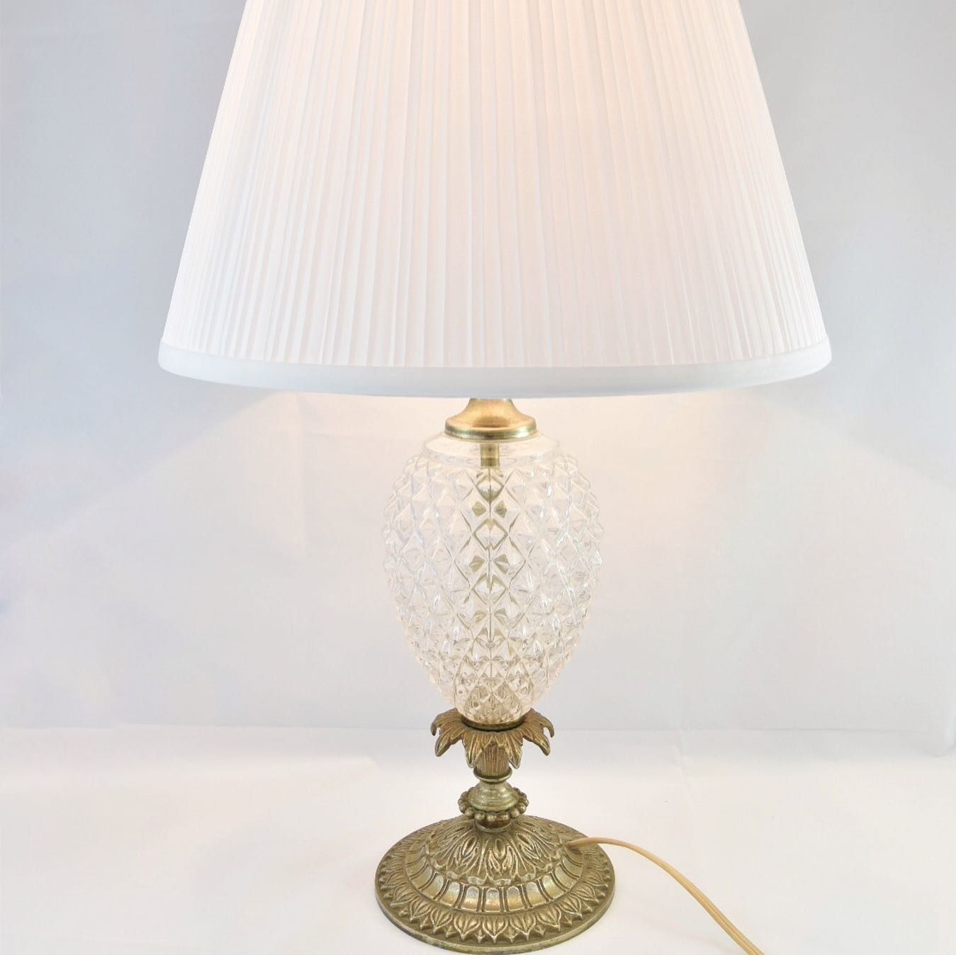 table lamp vintage glass ananas form messing base white lampshade hollywood regency style