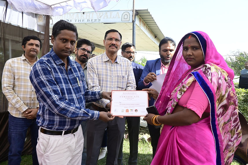 WhatsApp Image 2025-07-26 at 2.27.06 AM (1).jpg