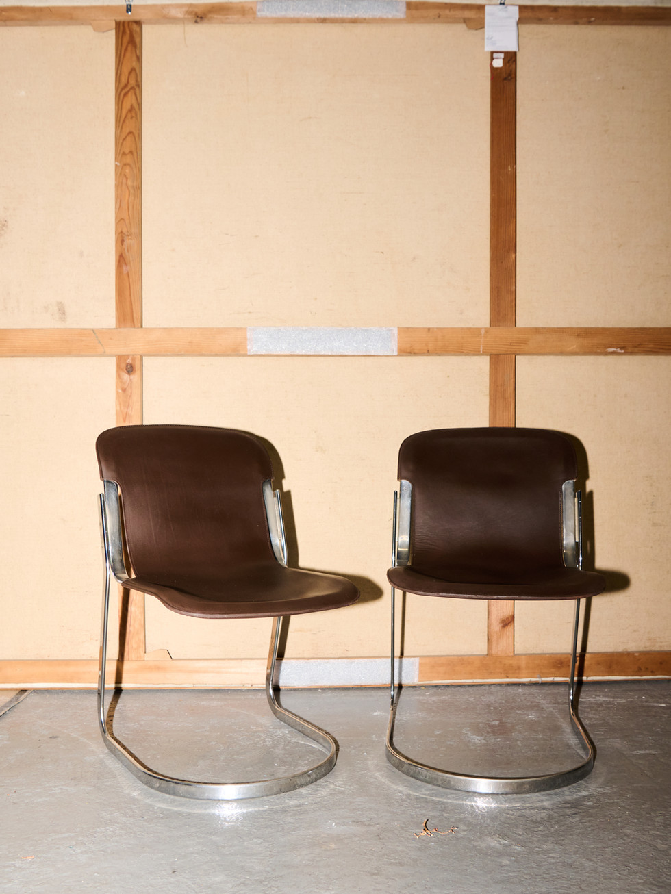 Willy Rizzo (1928-2013)
Ensemble de quatre chaises
Modèle créé en 1975

©white.walls