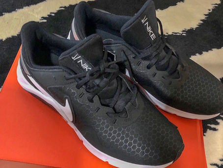 NIKE