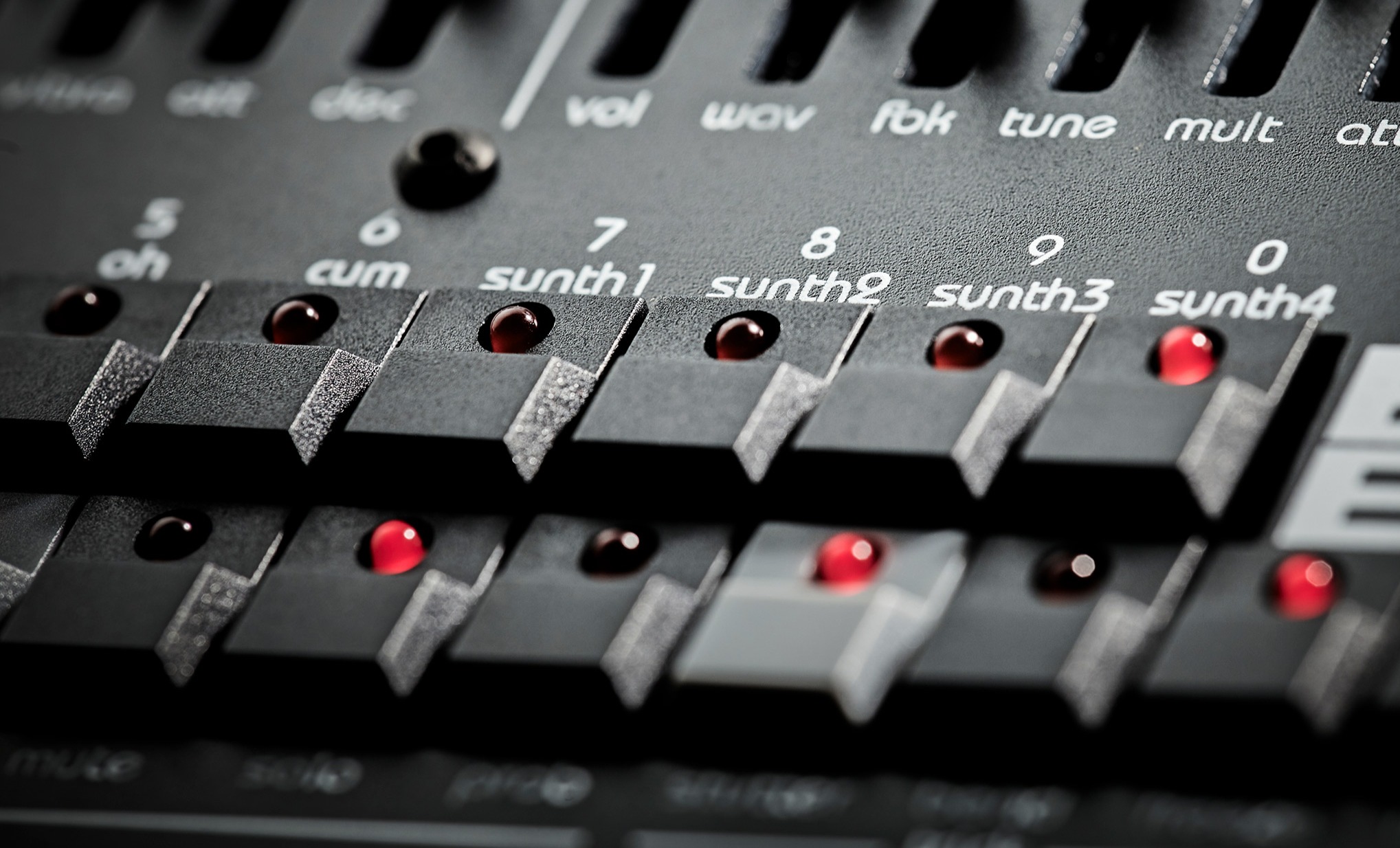 BlastBeats front panel with cable spread