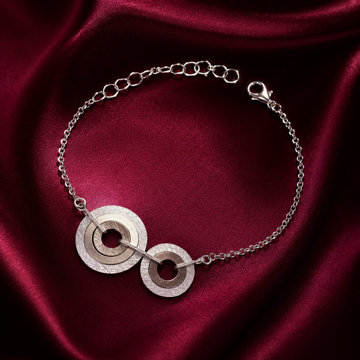 Circle Drop Women’s Bracelet