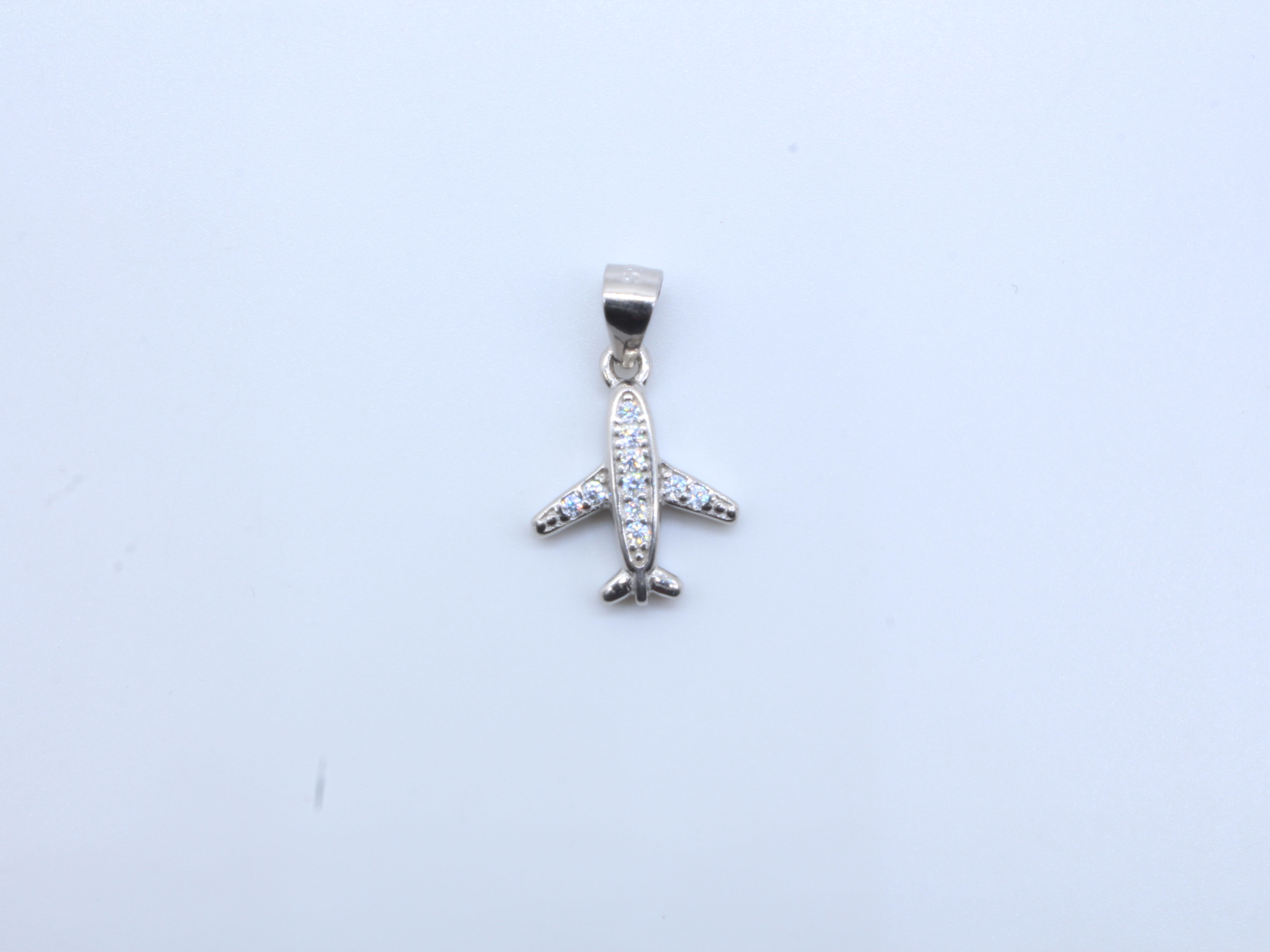 Women Pendent Simple