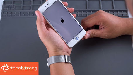 Thay màn hình iPhone 7 Plus mất bao lâu