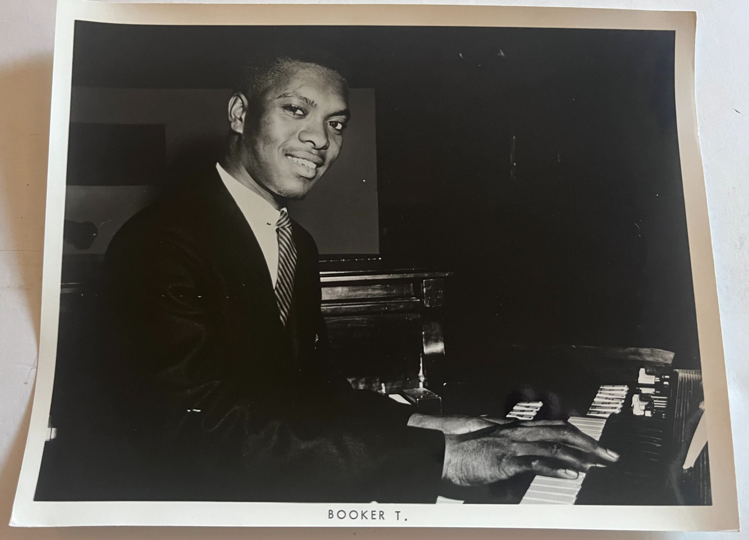 Booker T & The MG's Vintage 8x10 Promo Press Photo