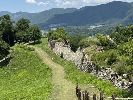 A peaceful mountain path in rural South Korea