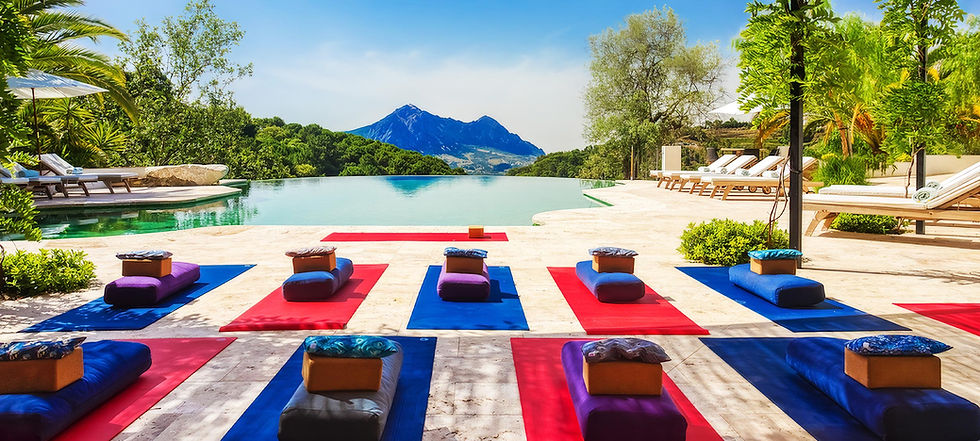 Header_YogaPoolView_Retreat.jpg