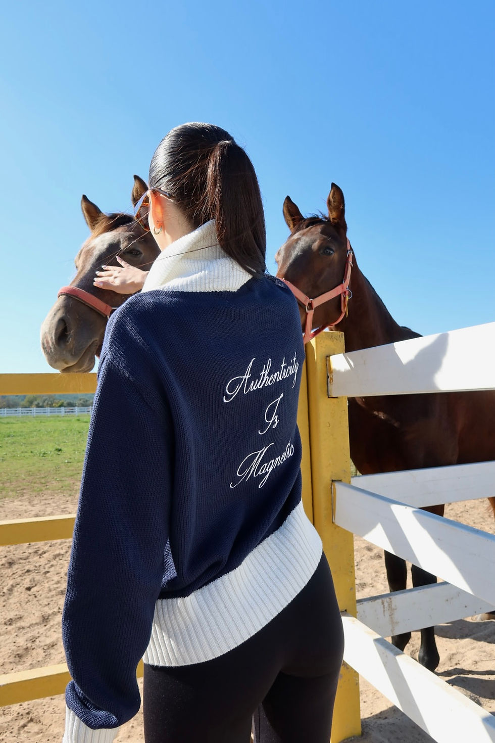 Thumbnail: Authenticity Knit Sweater Navy