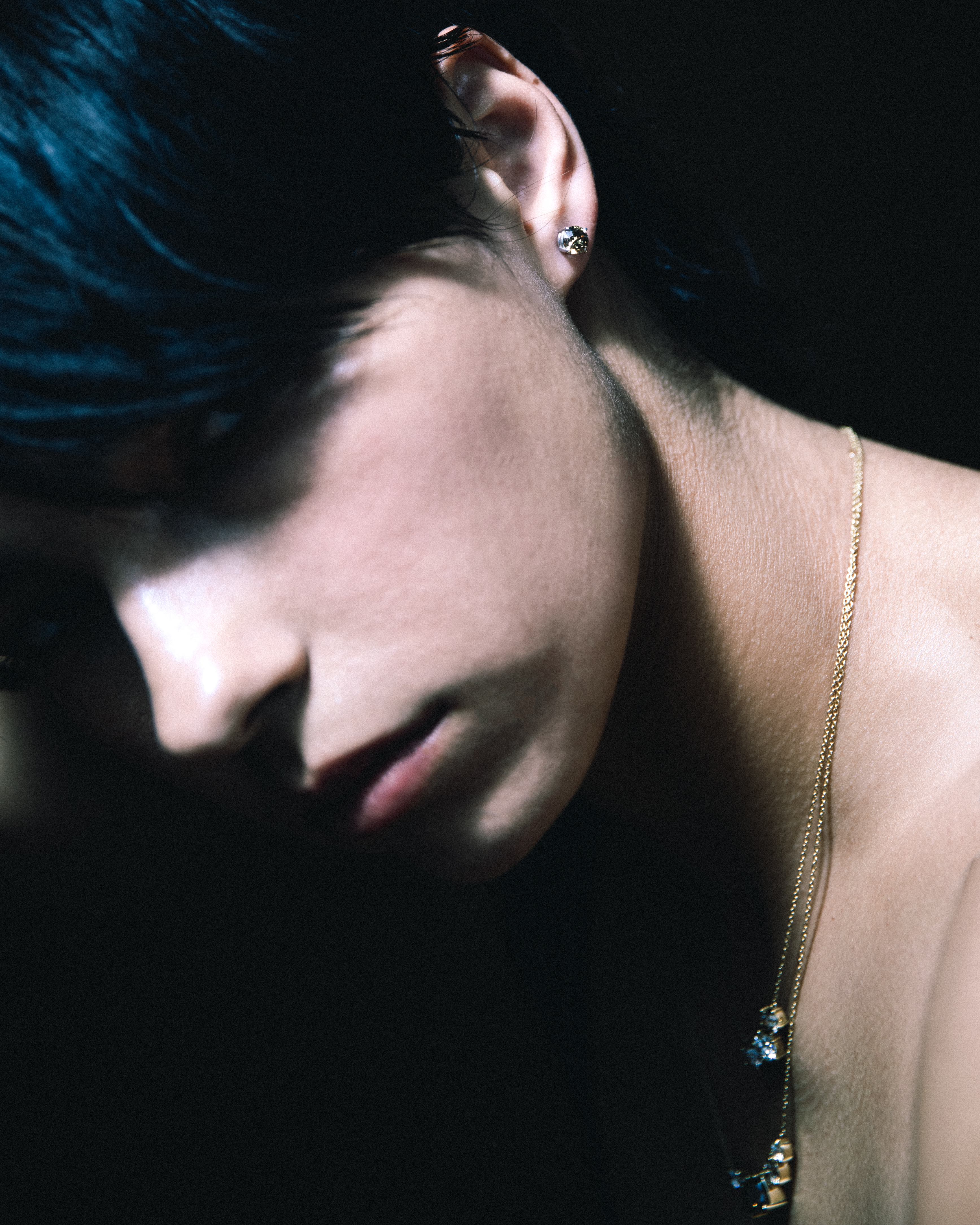 DeBeers A Diamond is Forever Campaign diamond jewelry photography by Arrow Radisch