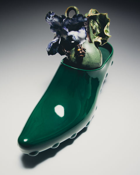 Elle magazine fashion editorial bottega vaneta shoe, Chanel bag, Chanel shoe, Hermes bag, Balmain bag, by photographer and creative director Arrow Radisch