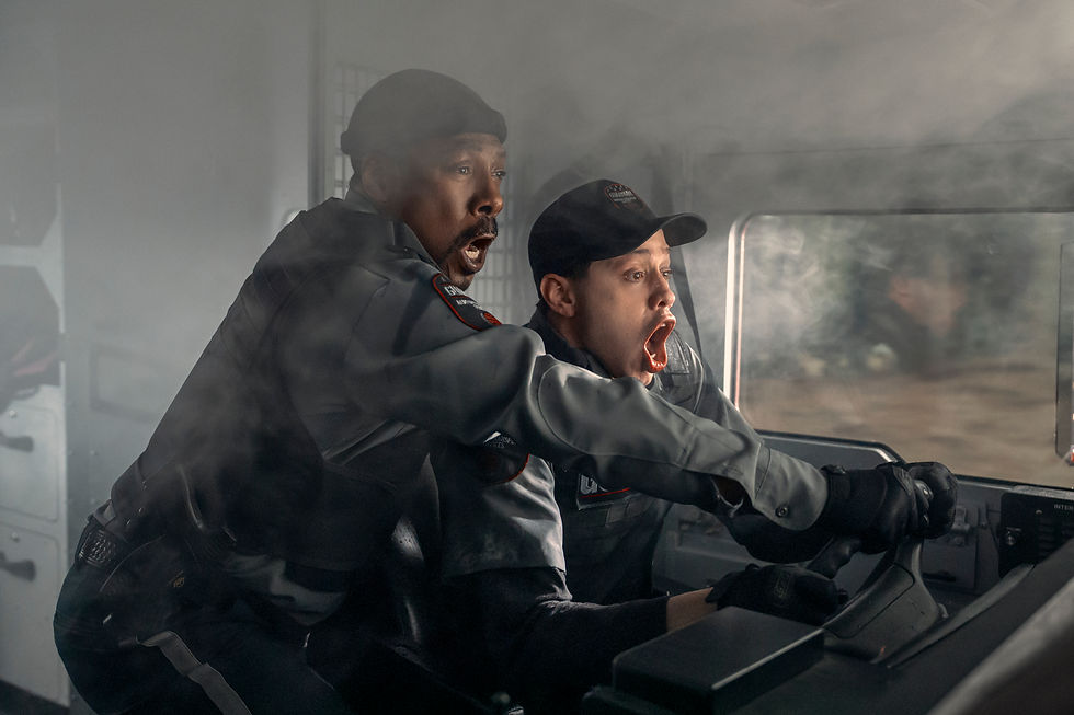 Eddie Murphy and Pete Davidson in The Pickup