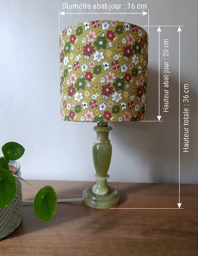 Miniature : Lampe rétro chic albâtre vert | Abat-jour fleurs style vintage