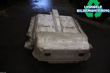 Thumbnail: BMW X3 PHEV battery BMW X3 -23