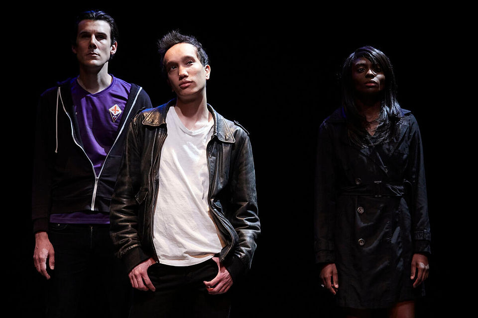 scene de theatre comediens