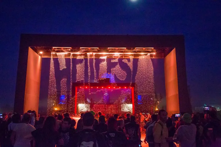 Affiche festival Hellfest