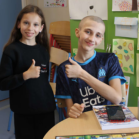 Distribution de sourires au CHU de Lille.