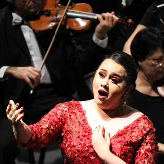 María Herrada, soprano