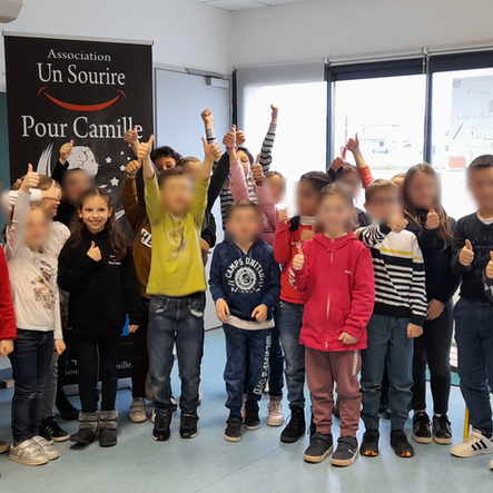 Présentation de l'association aux élèves d'une école Bretonne