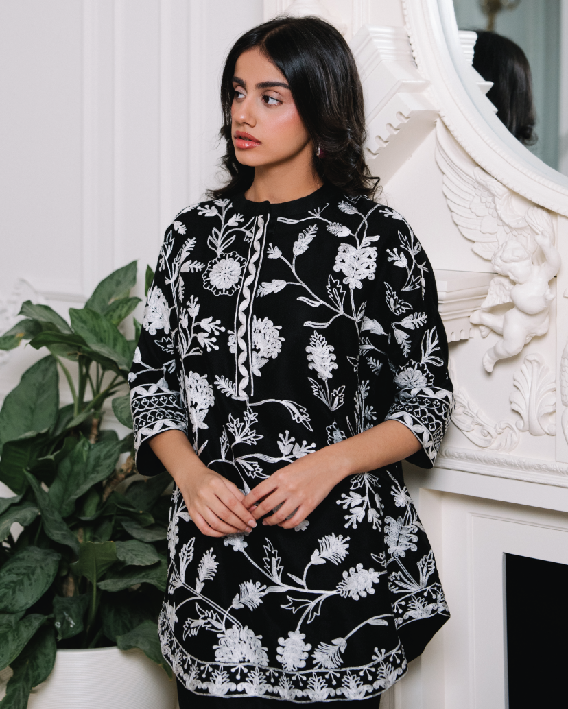 Thumbnail: Pashmina Aari Black 