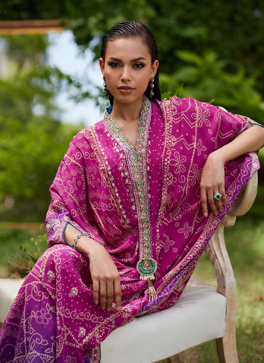 Thumbnail: Zahli Magenta Ombre Kaftan
