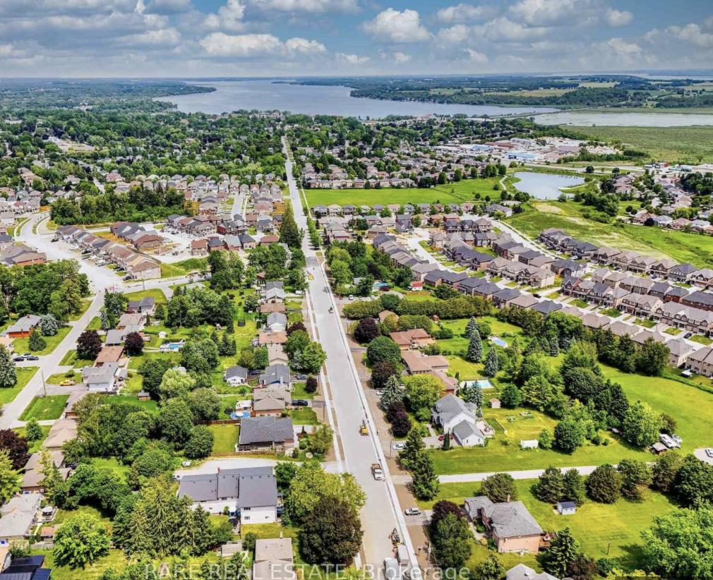 Aerial view of Scugog, Ontario looking over Lake Scugog, Port Perry, and surrounding rural and residential areas – Velora Water Systems service area for premium water filtration and softener systems