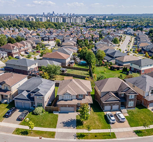 Aerial view of London, Ontario looking over the city centre, Thames River, and surrounding residential neighbourhoods – Velora Water Systems service area for premium water filtration and softener systems
