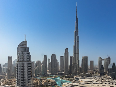 Professionals networking at a global tech conference demonstrating event marketing strategy in action.