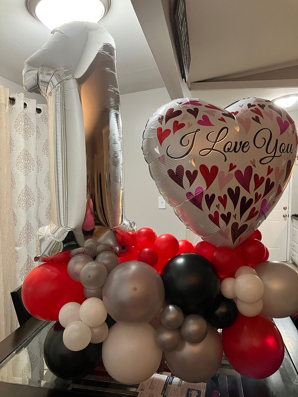 Thumbnail: Classic Balloon Marquee