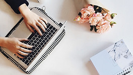 E book instagram pour les accompagnante périnatales et parentales(1)_edited.jpg