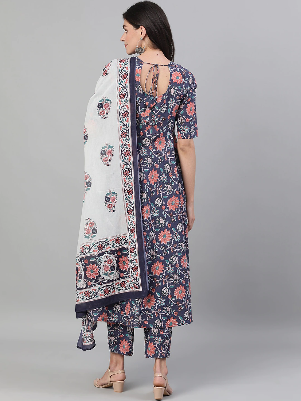 Thumbnail: Nayo Women Blue Floral Printed Kurta with Trousers & Dupatta