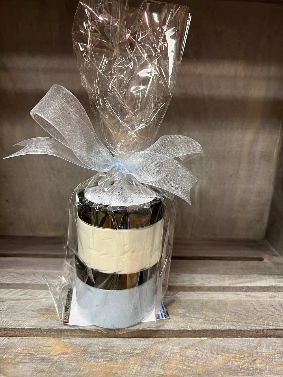 Thumbnail: Spa Gift Bag (body butter, sugar scrub)
