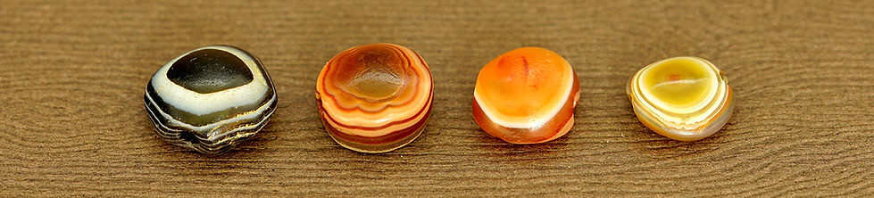 4pc set Old Dzi Goat Eyes